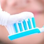 Laser White Herbal Toothpaste – Shkëlqim dhe Freski për Dhëmbët Tuaj