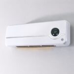 Termoventilator Keramik për Mur - 2000W, me Telekomandë dhe Timer 12 Orë