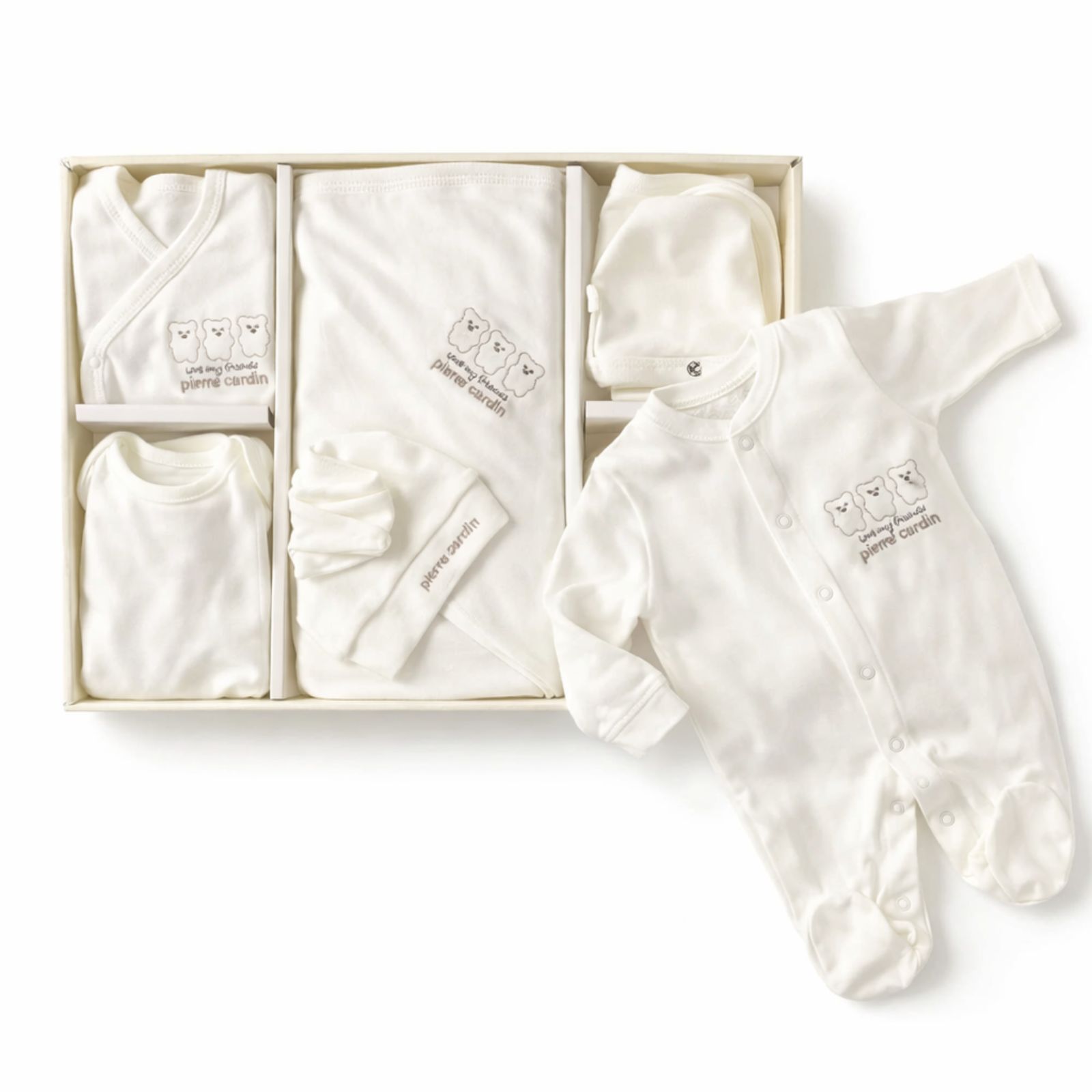 Kitra Store Product Image Clean (54) Set 1/10 Pierre Cardin për Bebe 🎁 - Figura 1