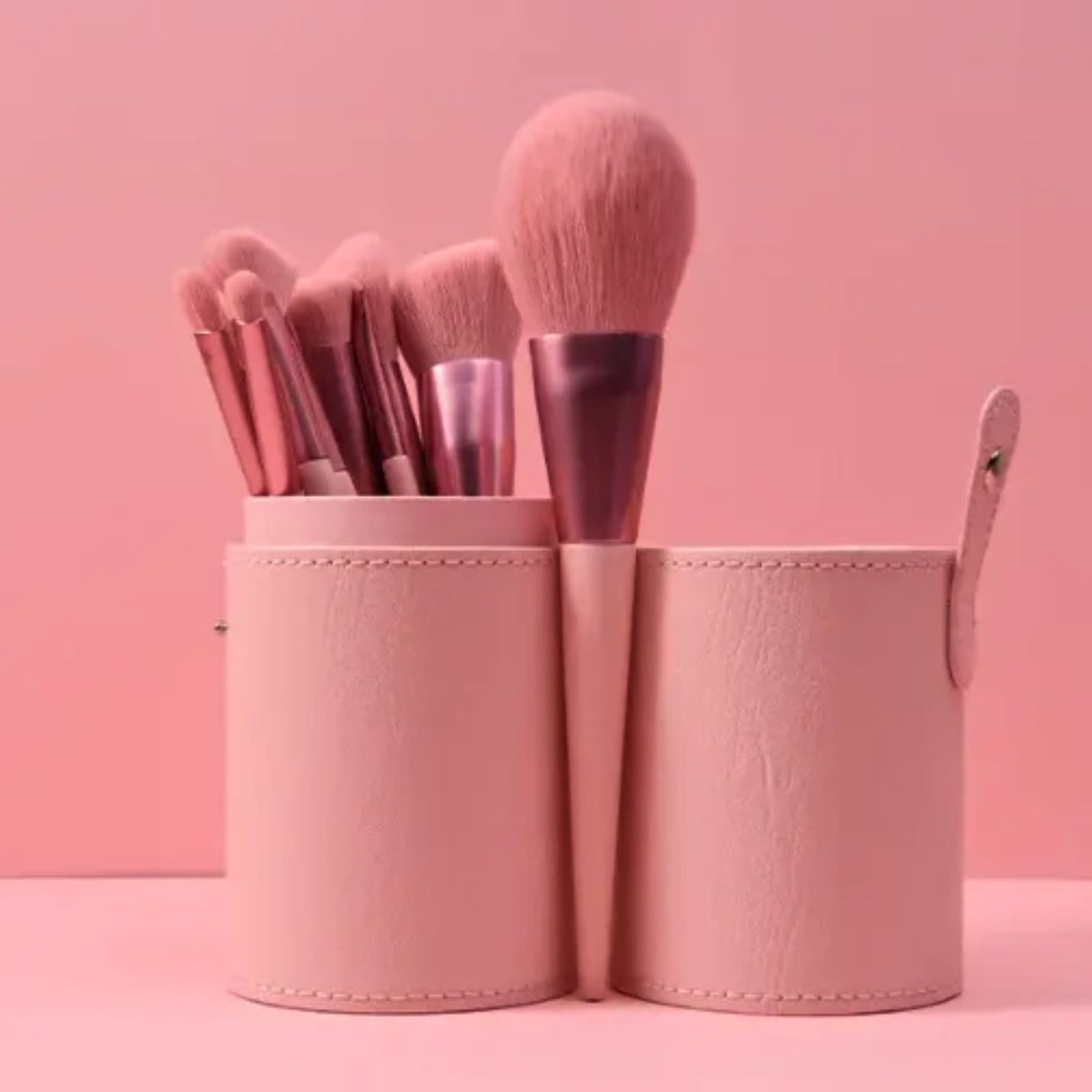 Kitra Store product image template (feature) - 2026-01-29T163813.572 Set i furçave për grim personal - Figura 1