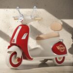 🛵❤️ Vintage Electric Ride-On Scooter për Fëmijë - Red Edition (3-Wheel, Music & LED) - Figura 4